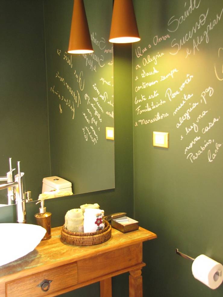 Baños de estilo  por Studio LK Arquitetura e Interiores