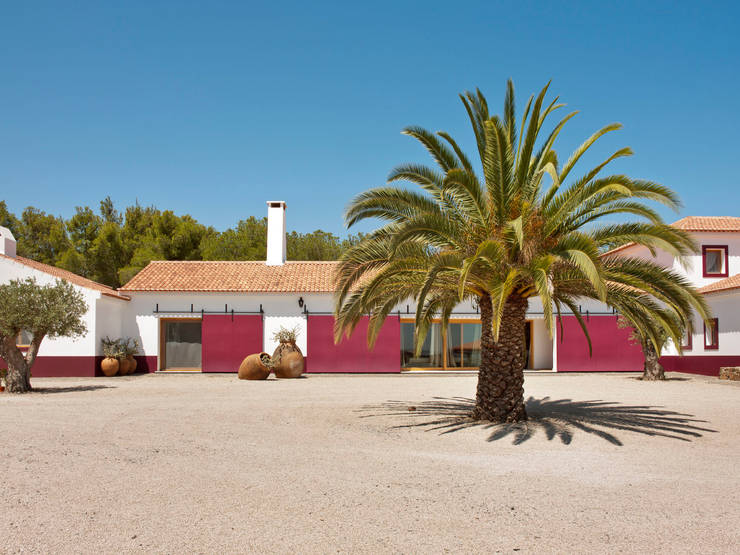  Houses by SA&V - SAARANHA&VASCONCELOS, Rustic   