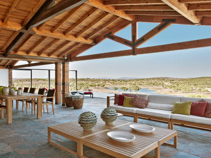  Houses by SA&V - SAARANHA&VASCONCELOS, Rustic   