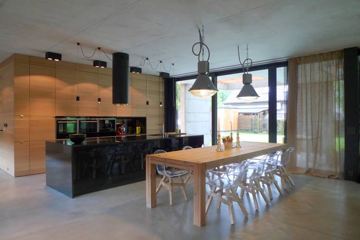 Comedores de estilo  por seweryn pracownia