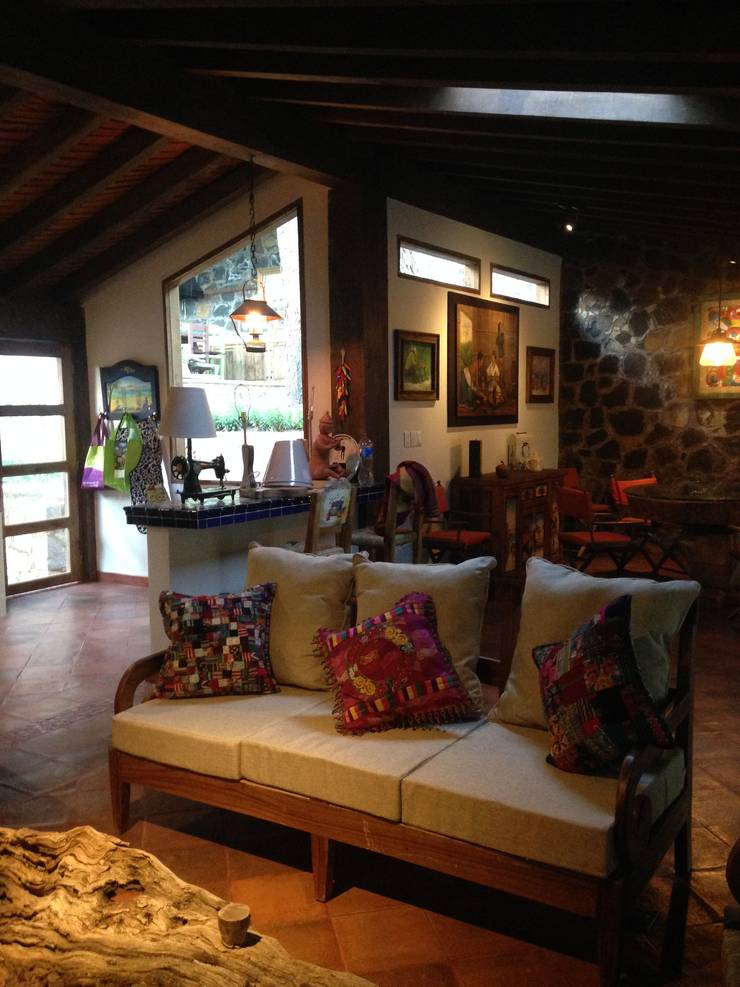 Projekty,  Salon zaprojektowane przez MVarquitectos 