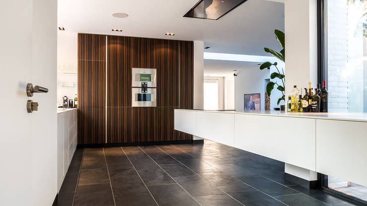 Luxe renovatie met zwevende dakopbouw, maatwerk keuken met zwevend ... Luxe renovatie met zwevende dakopbouw, maatwerk keuken met zwevend ...