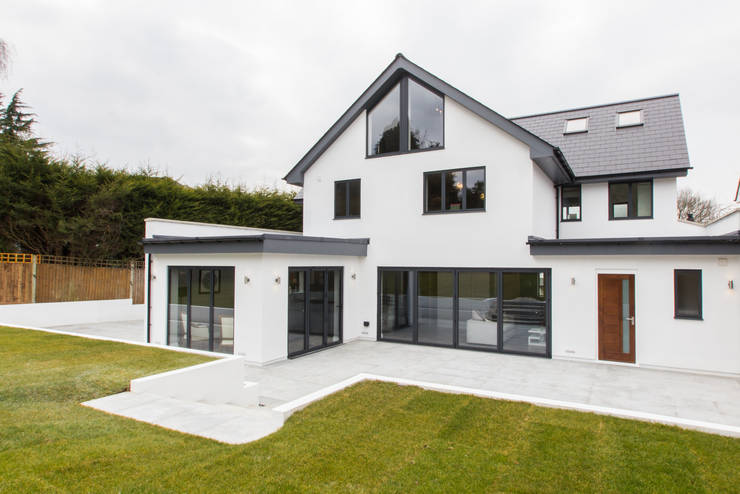 Development in Claremont Avenue, Esher:   by TOTUS