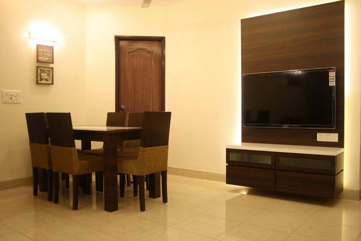 dining room with tv
