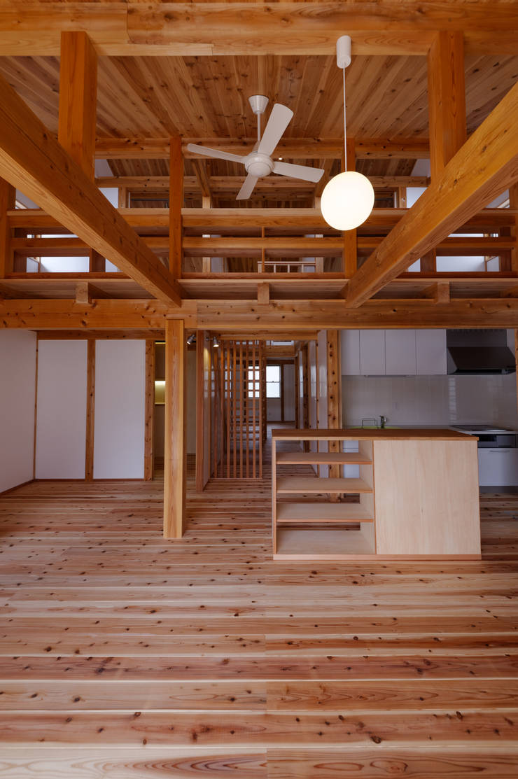  客廳 by 高野三上アーキテクツ一級建築設計事務所  TM Architects