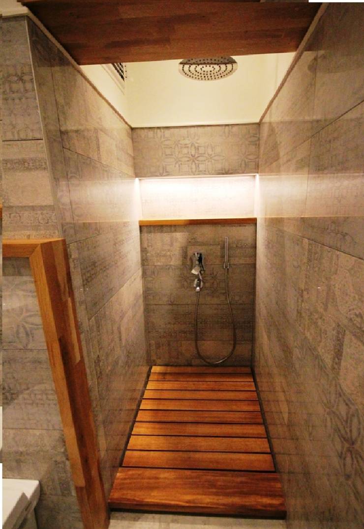 Plano Mimarlık ve Teknoloji – Firuzağa Ev:  tarz Banyo