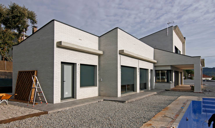  Houses by Atres Arquitectes