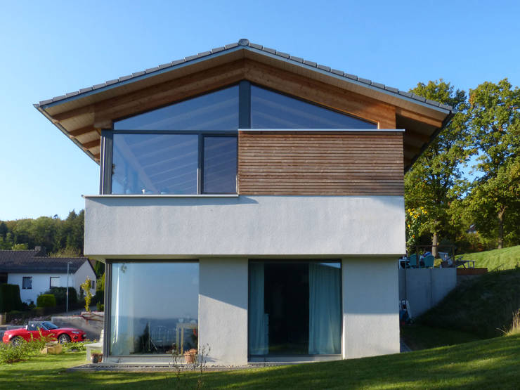 Glückauf Giebel K2 Architekten GbR Skandinavische Häuser Satteldach,Holzfassade
