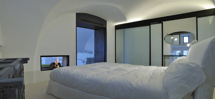 Dormitorios de estilo  por STUDIOTALENT srl
