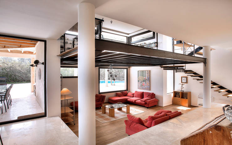 15 diseños de salas modernas ¡con pisos en desnivel!