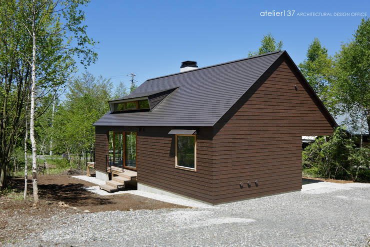 Casas de estilo  por atelier137 ARCHITECTURAL DESIGN OFFICE