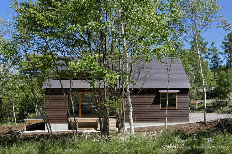 Casas de estilo  por atelier137 ARCHITECTURAL DESIGN OFFICE