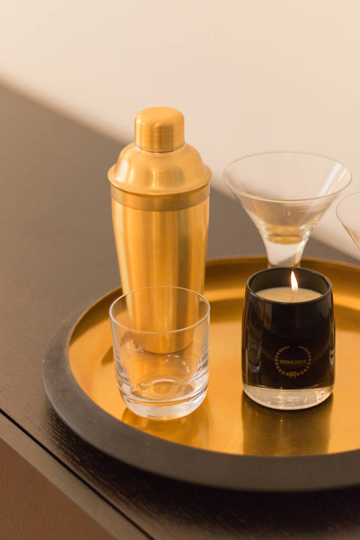 Livings de estilo  por Twelve Four Haus, Moderno   