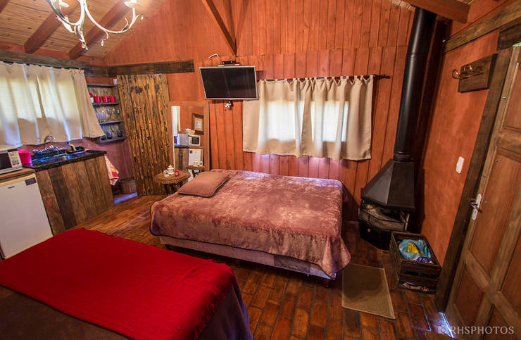 Hoteles de estilo  por DecoraPhotos - RHSPhotos