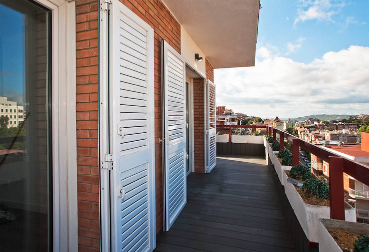  بلكونة أو شرفة تنفيذ Grupo Inventia