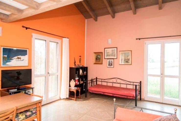  Phòng khách by DBIOSTUDIO 