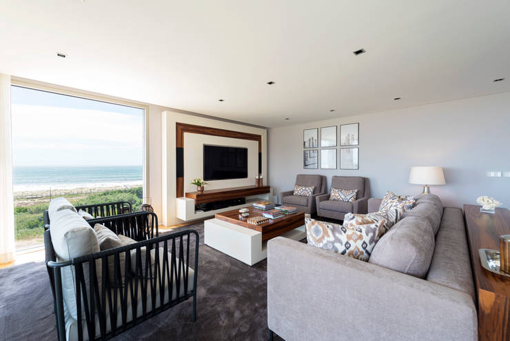 Filipa Cunha Interiores:  tarz Oturma Odası