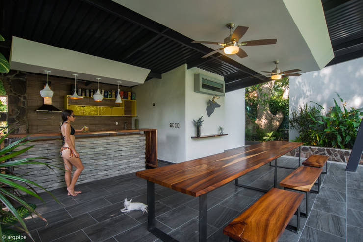 15 ideas que te van a inspirar a poner un minibar en tu patio