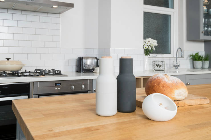 Dapur by Chalkhouse Interiors