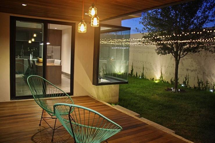 13 patios con piso de madera que te van a inspirar a arreglar el tuyo
