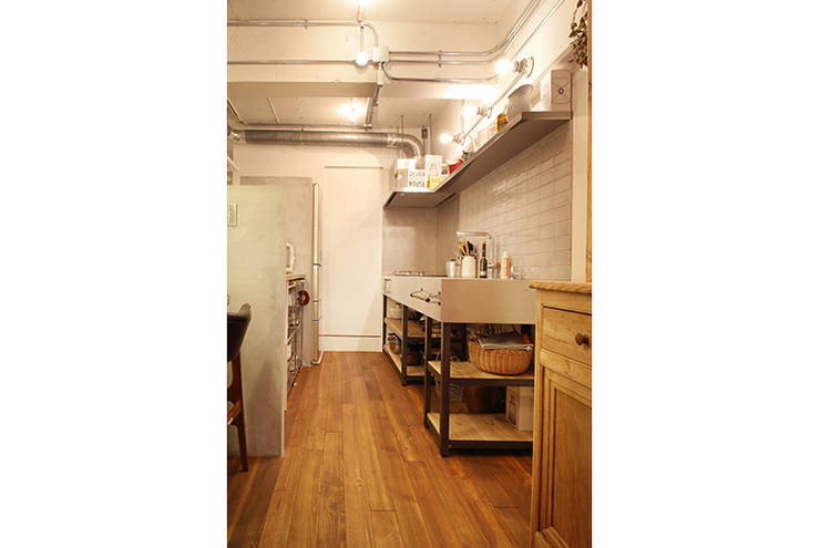 Cocinas de estilo  por SWITCH&Co.