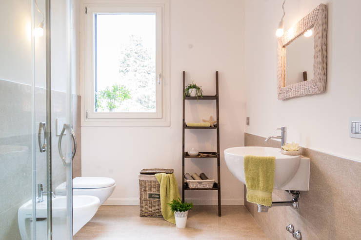 Venduta a Prima Vista:  tarz Banyo