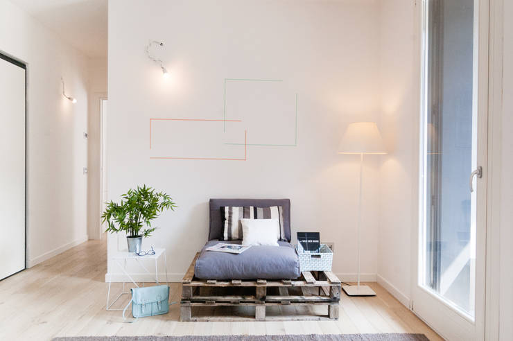 Living room:  in stile  di Venduta a Prima Vista