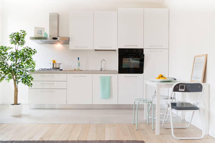 Open kitchen:  in stile  di Venduta a Prima Vista