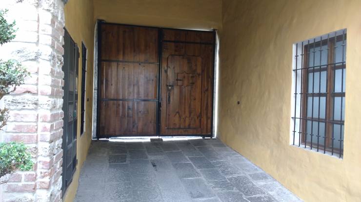 18 Diseños de portones para la cochera ¡Lindos y muy funcionales!