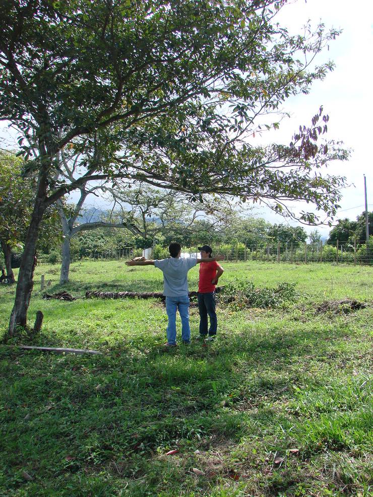 Casas de estilo  por tresarquitectos