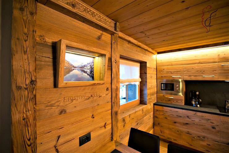  غرفة السفرة تنفيذ Falegnameria Galli 