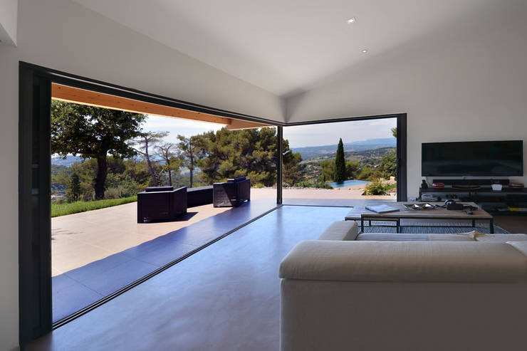  غرفة المعيشة تنفيذ Atelier Jean GOUZY