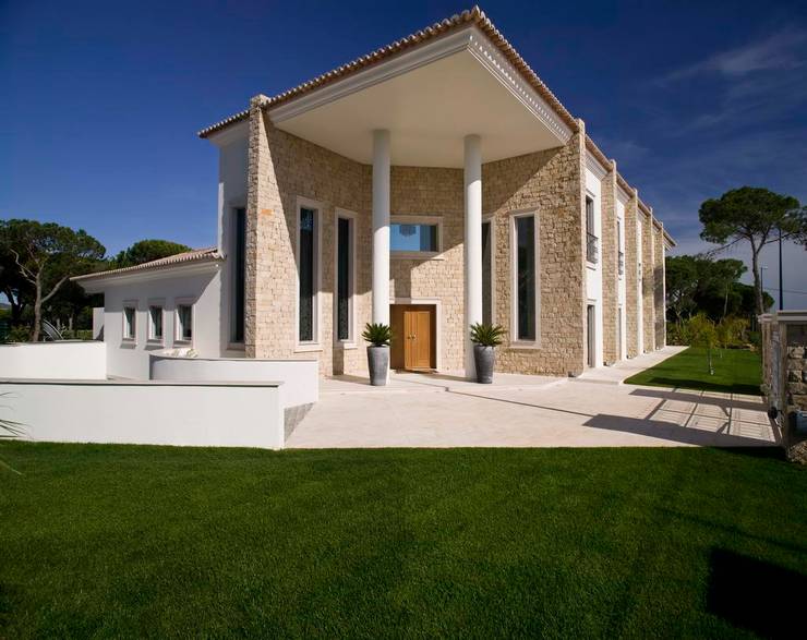  منازل تنفيذ Archiultimate, architecture & interior design