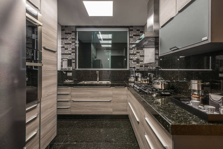 7 Preciosas cocinas con granito negro