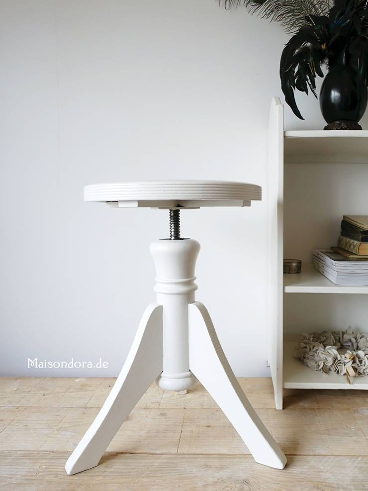 Antike Hocker Baenke Schemel Von Maisondora Vintage Living Homify