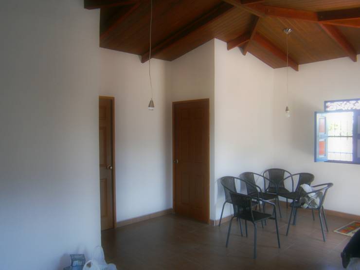  غرفة المعيشة تنفيذ Construexpress