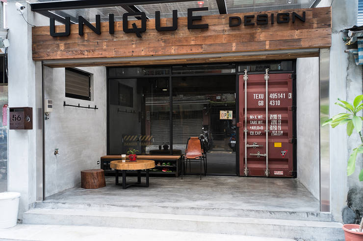 30 坪的混搭工业风复合式住宅