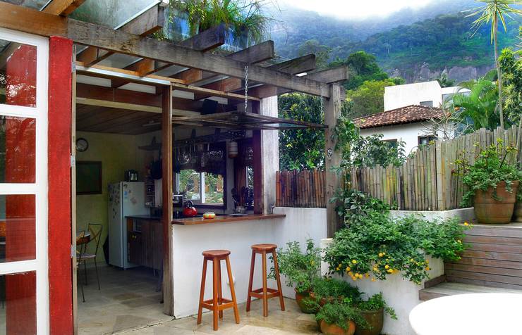 Más de 30 ideas de pérgolas y techos para tu patio que debes ver en