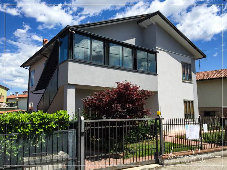 老屋翻新: 9 个让你起立鼓掌的房屋外观改造案