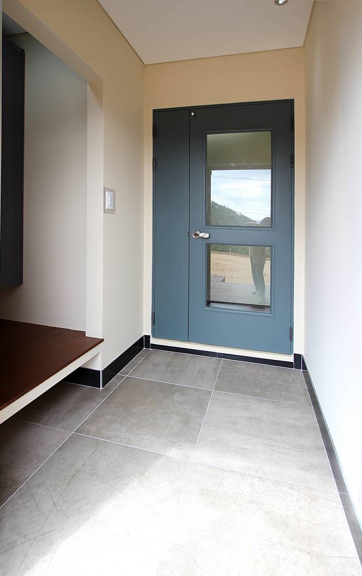  Corridor & hallway by 로이하우스