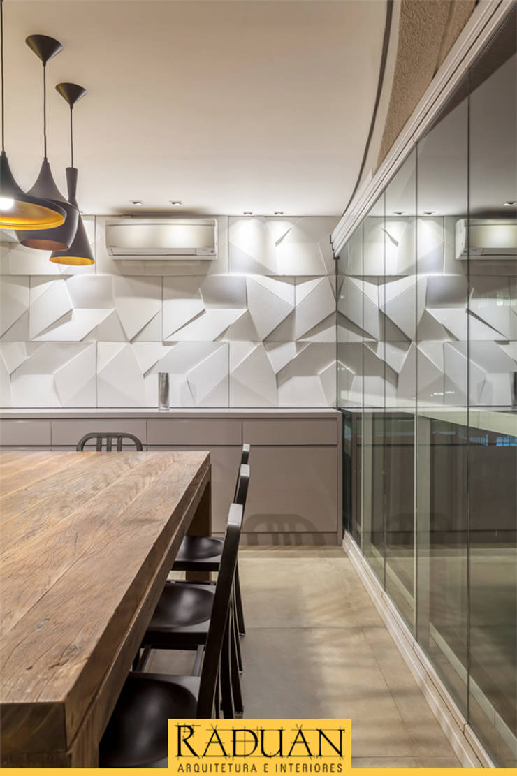 Sala de Jantar: Salas de jantar  por Raduan Arquitetura e Interiores