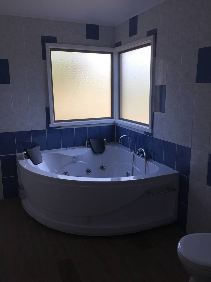  Phòng tắm by CONSTRUCTORA RIO MAYER SPA