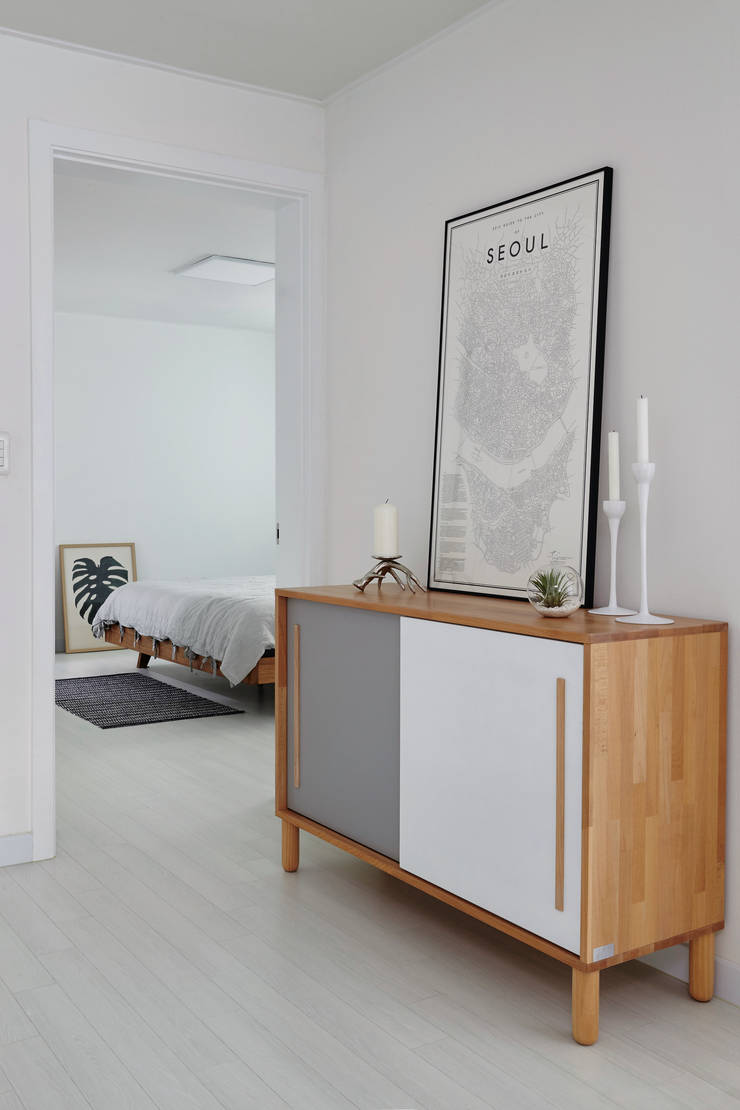 Soggiorno in stile  di 노르딕앤