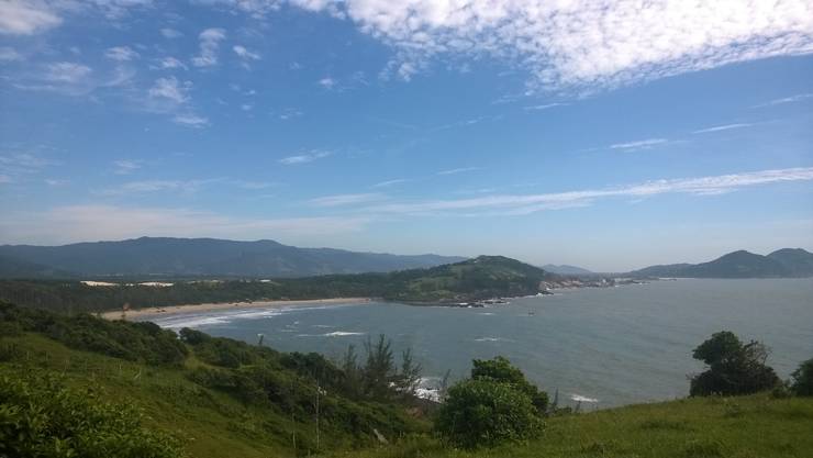 Casas de estilo  por CASA+ Arquitetura