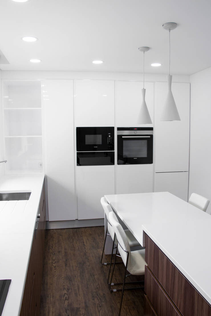 Кухни в . Автор – Grupo HC