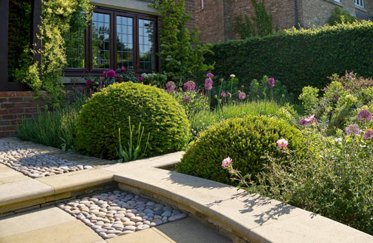 13 first-class British front gardens with ideas to steal