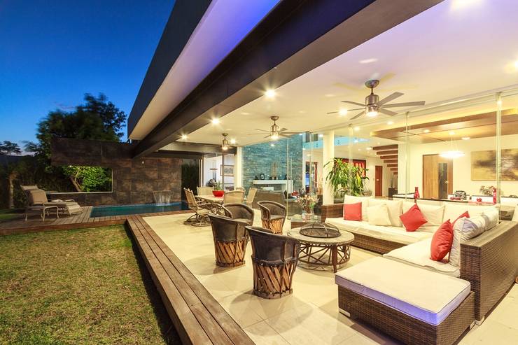  خانه ها by SANTIAGO PARDO ARQUITECTO