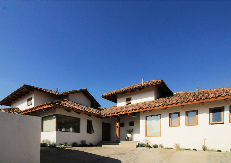 4 casas modernas con toque colonial que te van a encantar (+ plano)