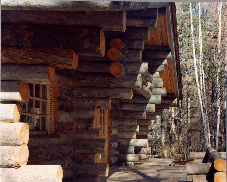  بلكونة أو شرفة تنفيذ 株式会社ラウムアソシエイツ一級建築士事務所