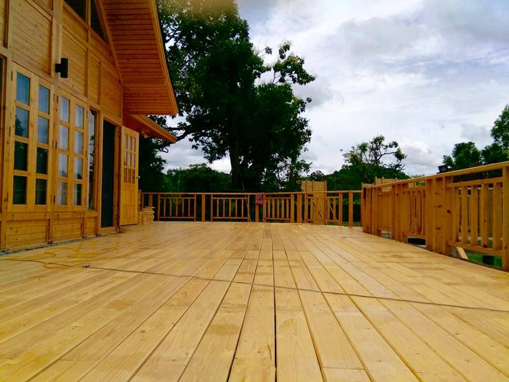  Офіси та магазини by Sukjai Logcabin Partnership